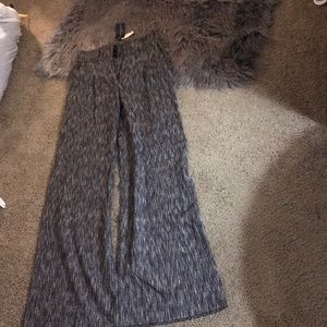 High waisted pants. NBW. NWT. Fits 0-2
